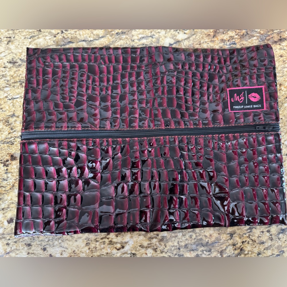 Makeup Junkie Bag, new without tags. Cosmetic bag.